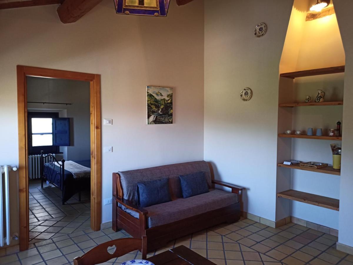 La Stradella Appartamenti Vacanze Castiglione Messer Raimondo Luaran gambar