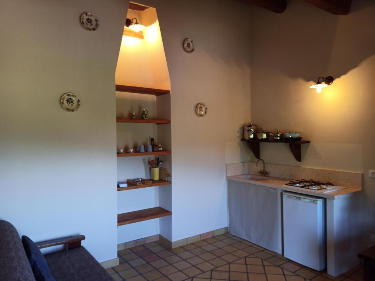 La Stradella Appartamenti Vacanze Castiglione Messer Raimondo Luaran gambar